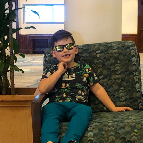 Meet your Posher, Christina - Picture 10 of 16